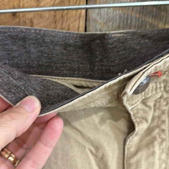 Men’s Weatherproof brand flat front lightweight trail shorts size 40 - Picture 2 of 7